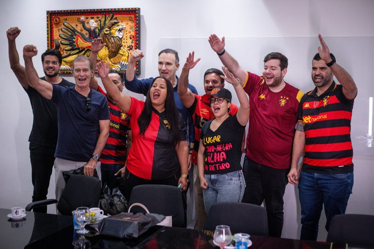 Sócios comemoram novidades digitais do clube
