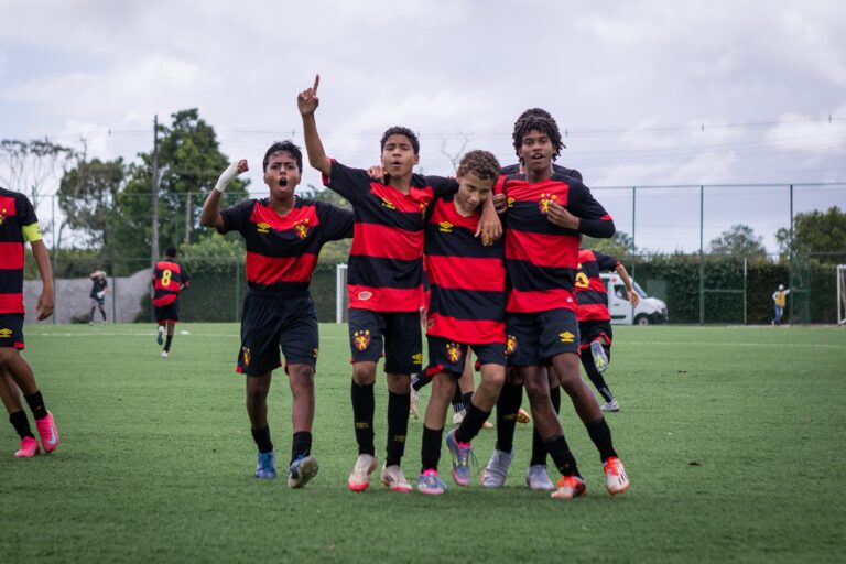 Sub-13 volta a vencer o Náutico e está na final do Pernambucano