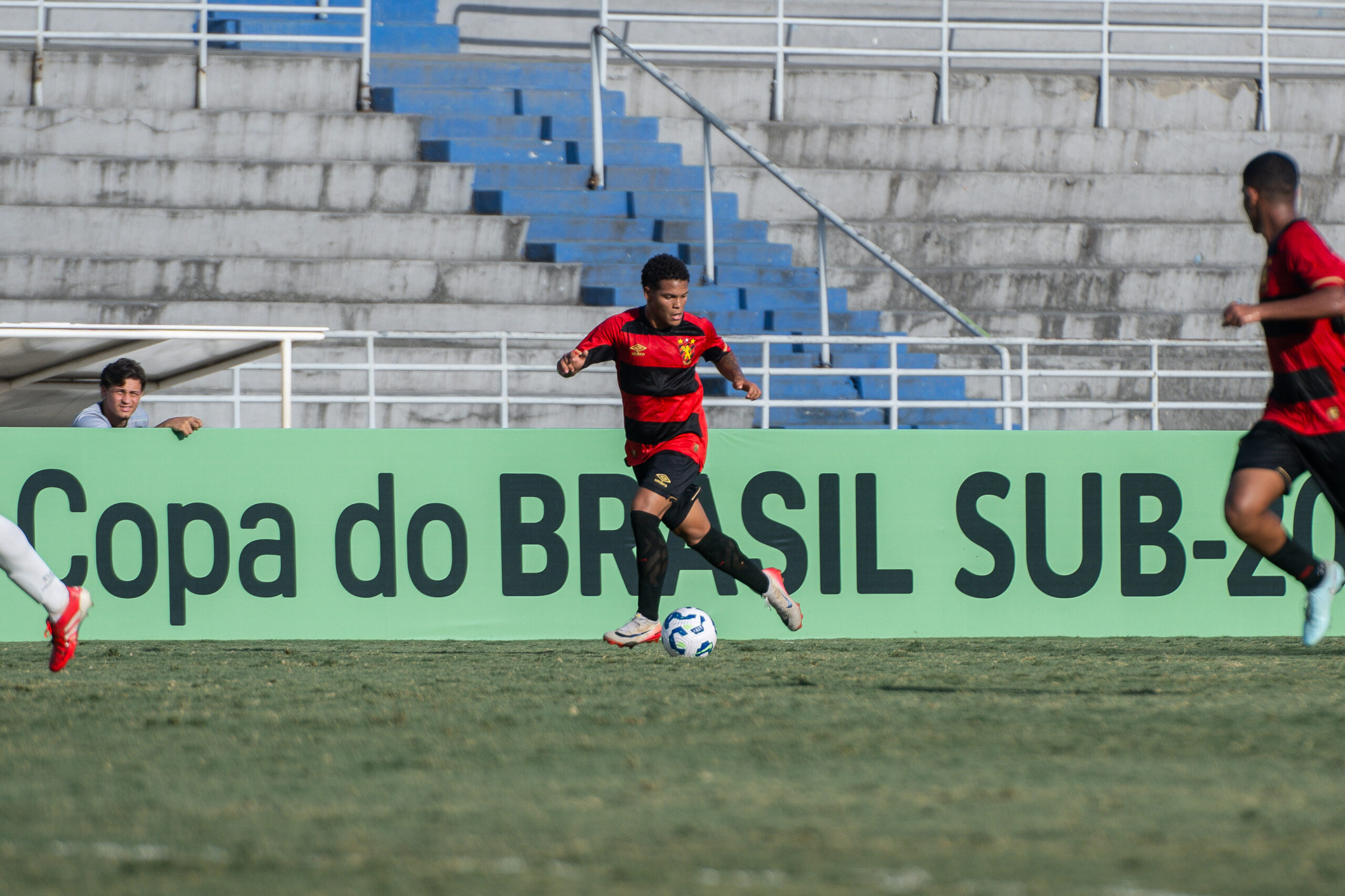 Sub-20 visita Atlético/MG pela ida das quartas da Copa do Brasil nesta ...