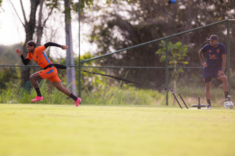 Elenco se reapresenta e inicia preparação para jogo de volta pela semifinal do Estadual