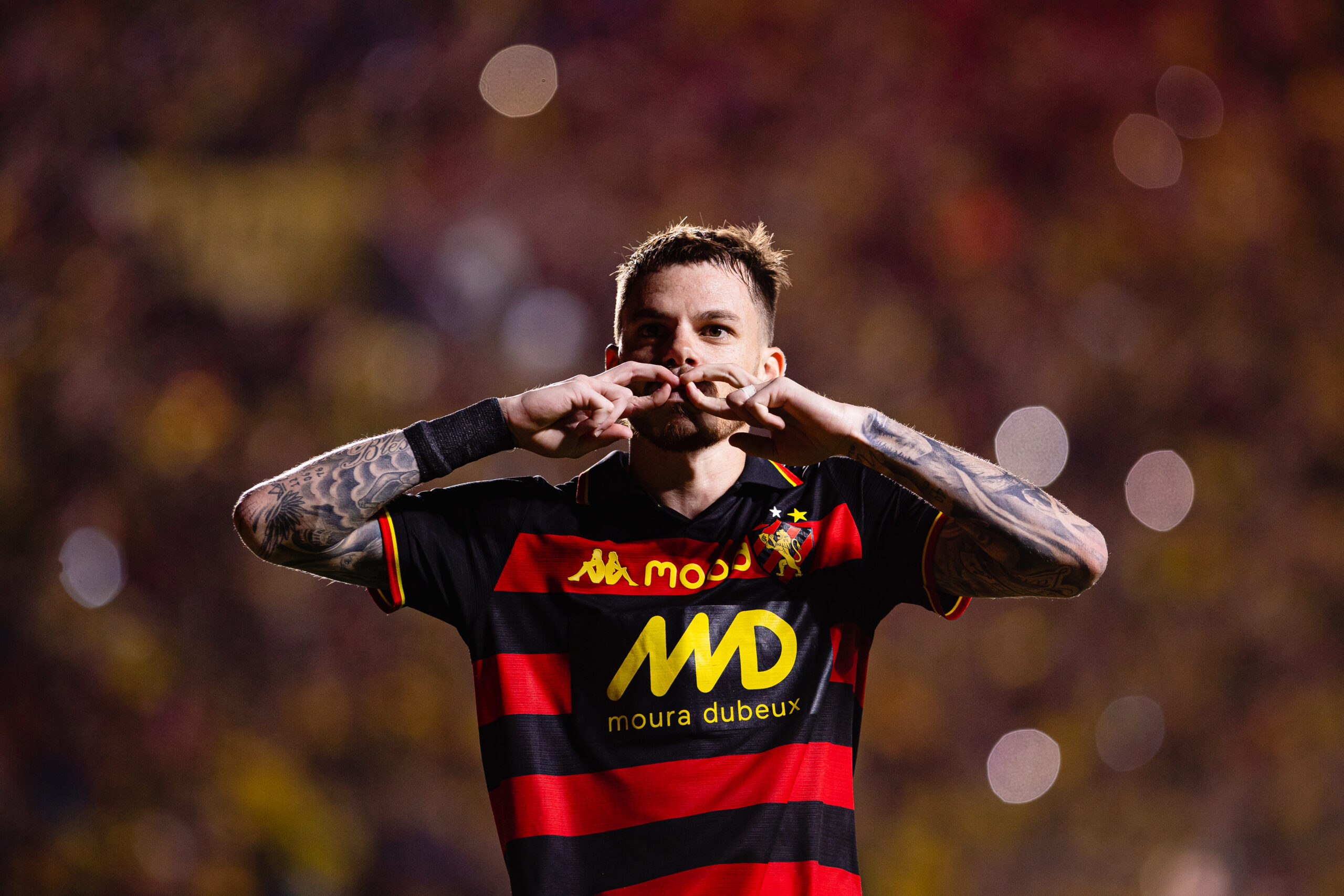 Chrystian Barletta scores twice as Sport beat Criciúma 2-1