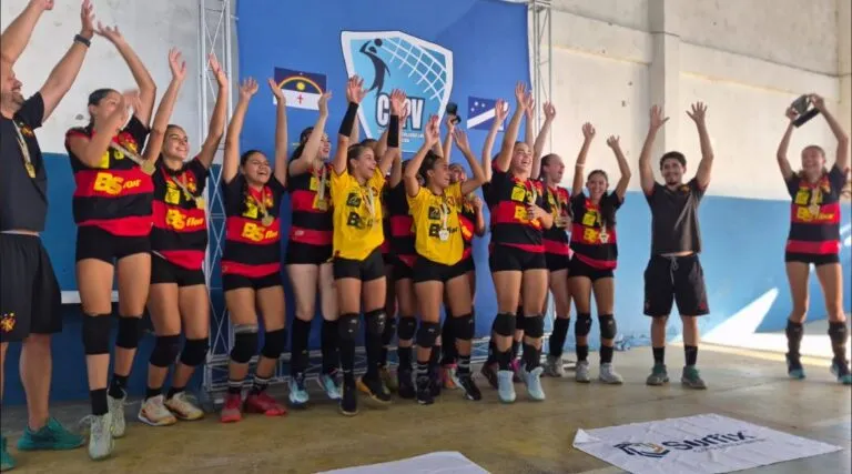 Vôlei feminino do Sport conquista dois títulos na Copa Agreste