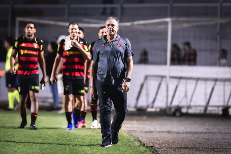 Márcio Goiano destaca invencibilidade e agradece apoio da torcida rubro-negra em Campinas