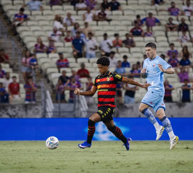 Na vitória contra o Fortaleza, Zé Lucas fez o jogo 49 com a camisa do Leão. Foto: Paulo Matheus/SCR