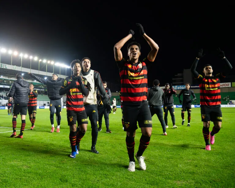Foto: Max Peixoto/SCR