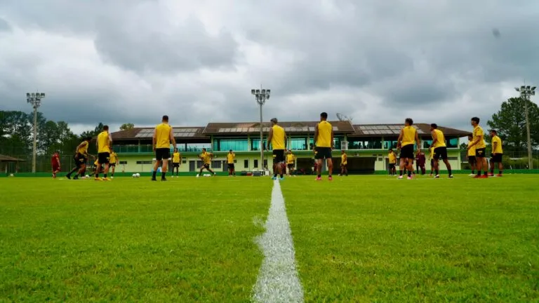 Leão fechou a preparação treinando em Itu. (Foto: Geraldo Rodrigues)